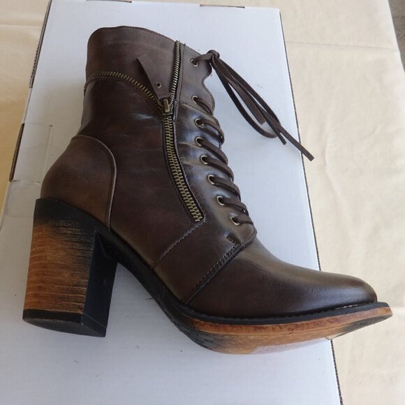 Pierre Dumas Ravenna, women's 8M  two tone brown lace up zip up boots, 2" heels - Picture 5 of 16